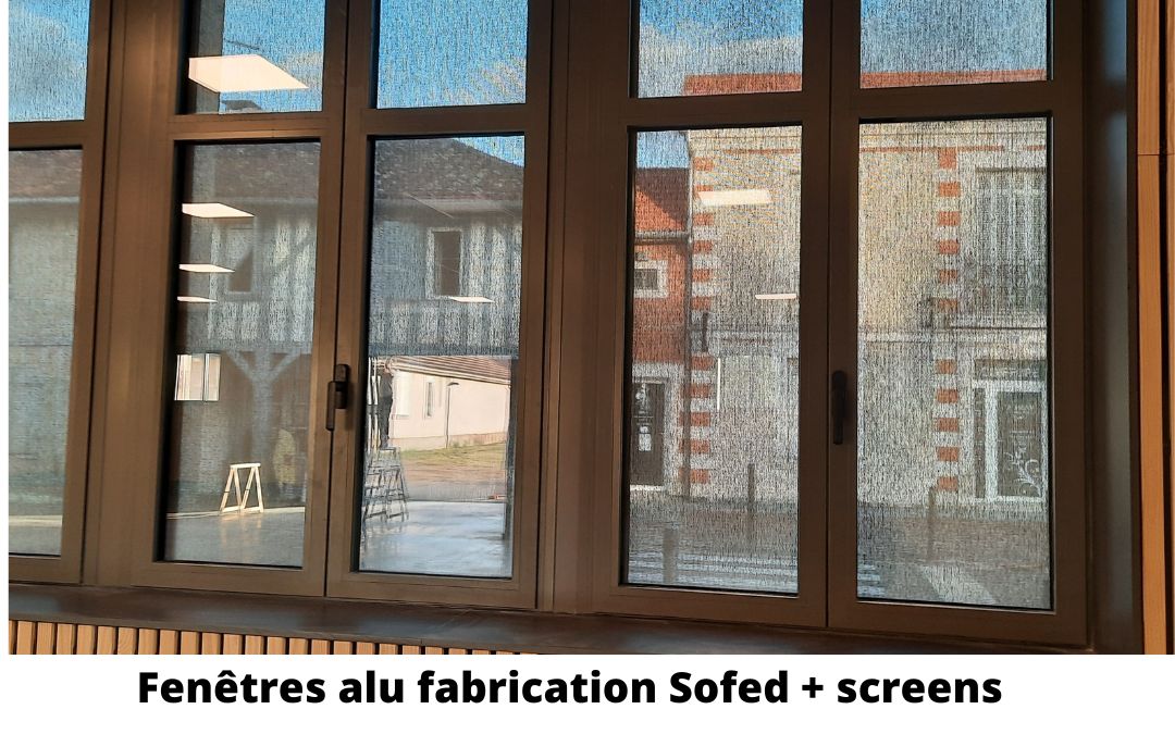 Fenêtres en aluminium de marque Schuco avec screens de protection